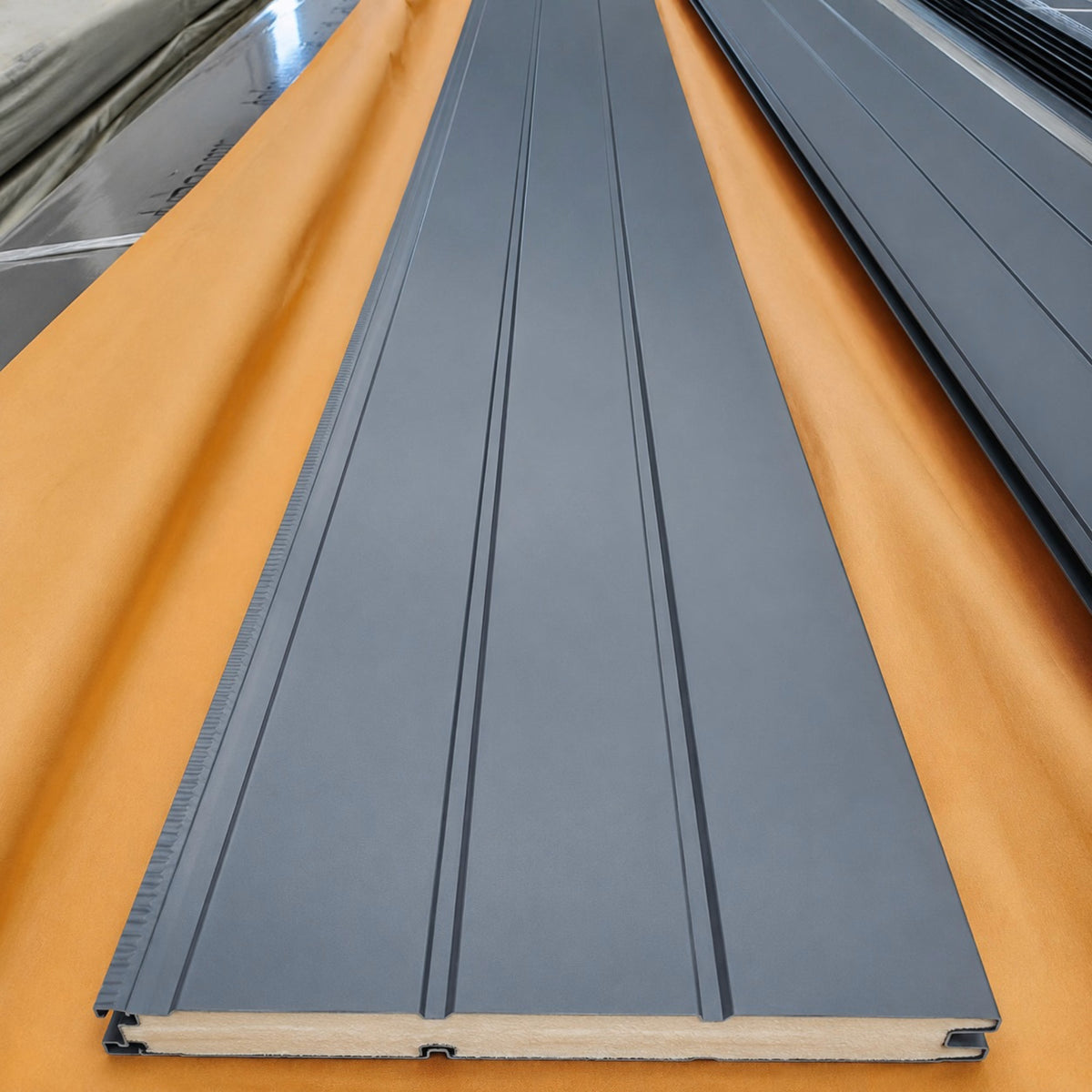 Metal Siding Exterior Símil Madera Gris Grafito